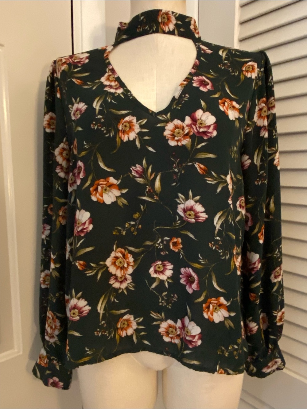 “One Clothing” Dark Green Floral V-Neck Blouse with Mock Choker- Size Medium